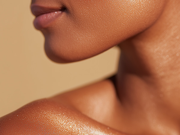 Cleanse &amp;amp; Glow Vitamin C &amp;amp; Niacinamide Range