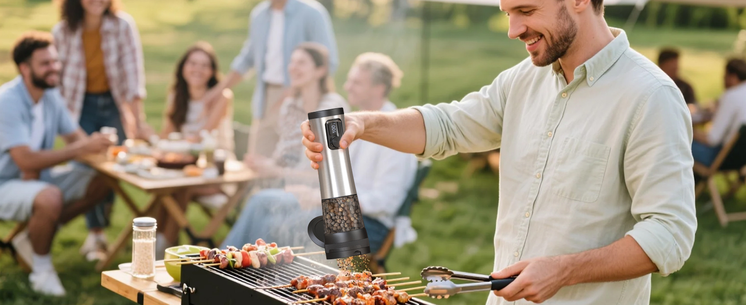 salt and pepper grinders