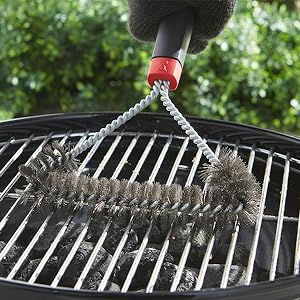 Weber grill brush cleaning stainless steel grates