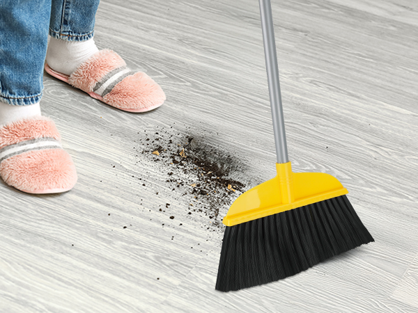 broom