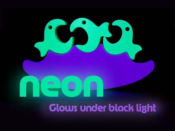 panchroma neon pla glows under blacklight
