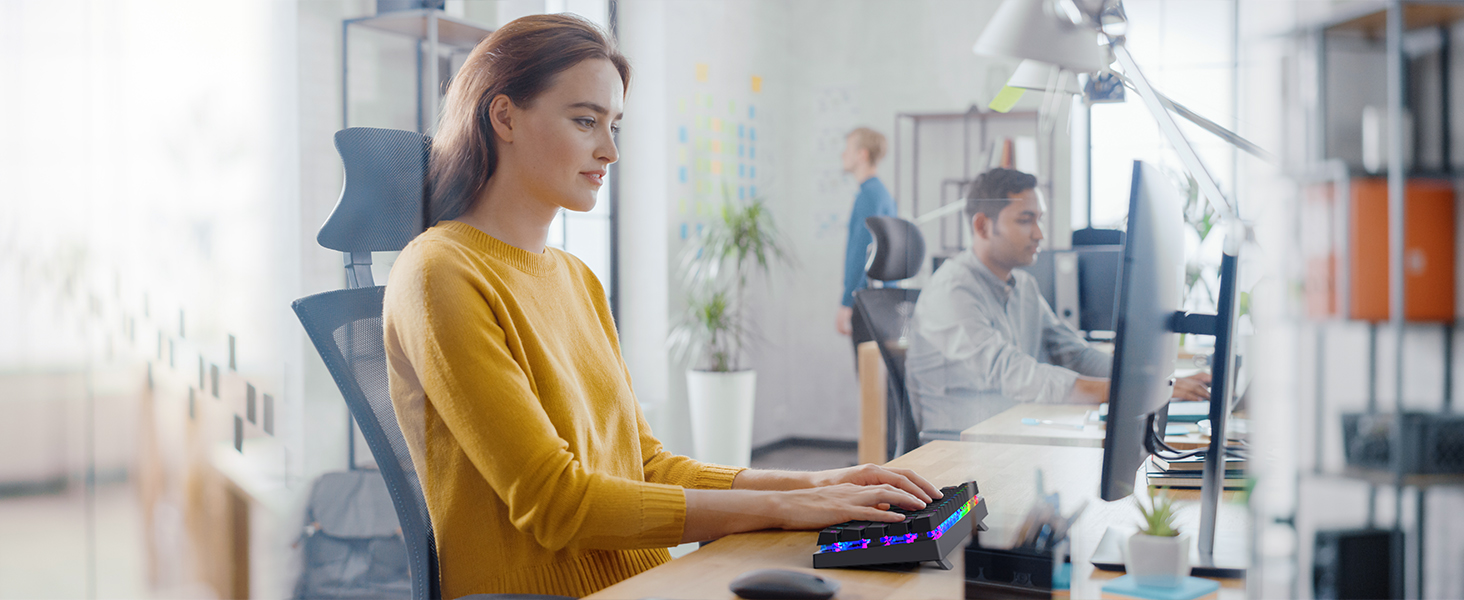 Bluetooth Gaming Keyboard