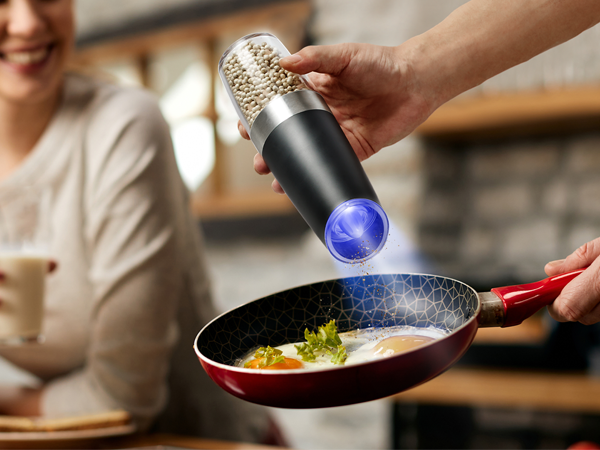 salt pepper grinder set automatic salt and pepper shakers