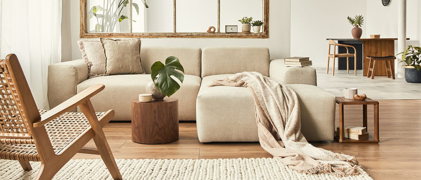 The luxurious and lightweight throw blanket