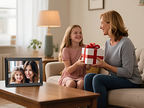 frameo frame for mothers day