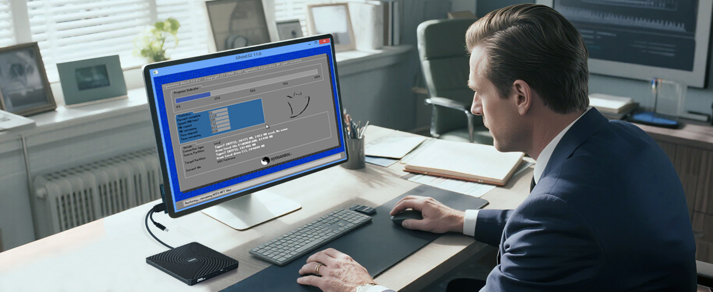 laptop with cd/dvd drive built in