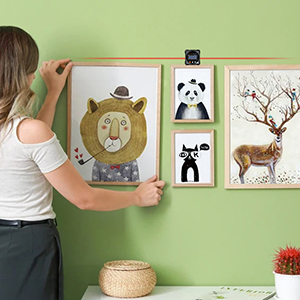 digital_angel_finder_Hanging_paintings_A42