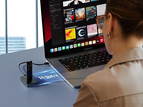 M.2 NVMe Dock