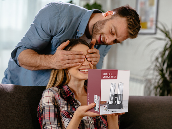 Electric Salt and Pepper Grinder Set