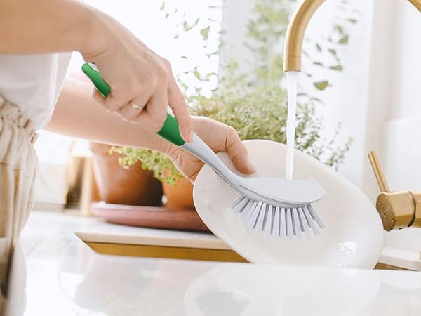 scrub brush for cleaning