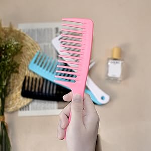Premium Big Hair Brush Combs to Detangle Curls, Conair Women Detangler Comb for Detangling Wigs
