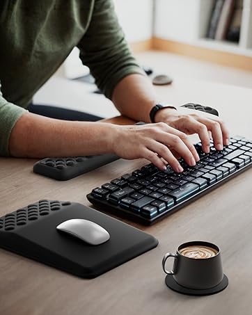  mouse pad and keyboard rest 