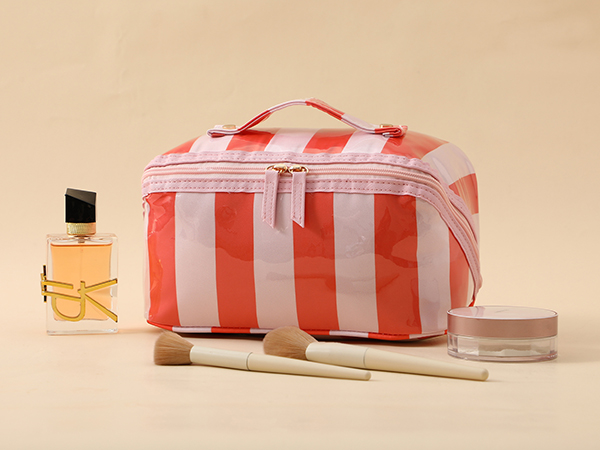 travel cosmetic bag
