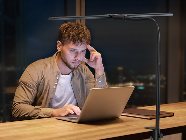 eye care desk lamp