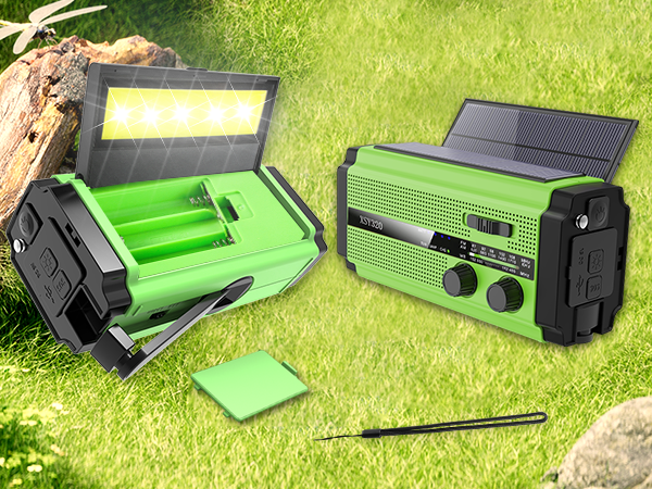 2 solar panels radio