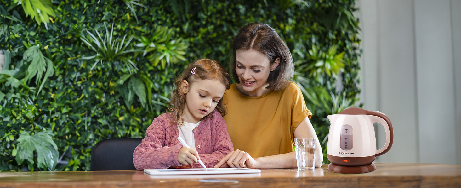 Small Electric Kettle BPA-free small portable mini kettle water boiler tea pot travel kettle