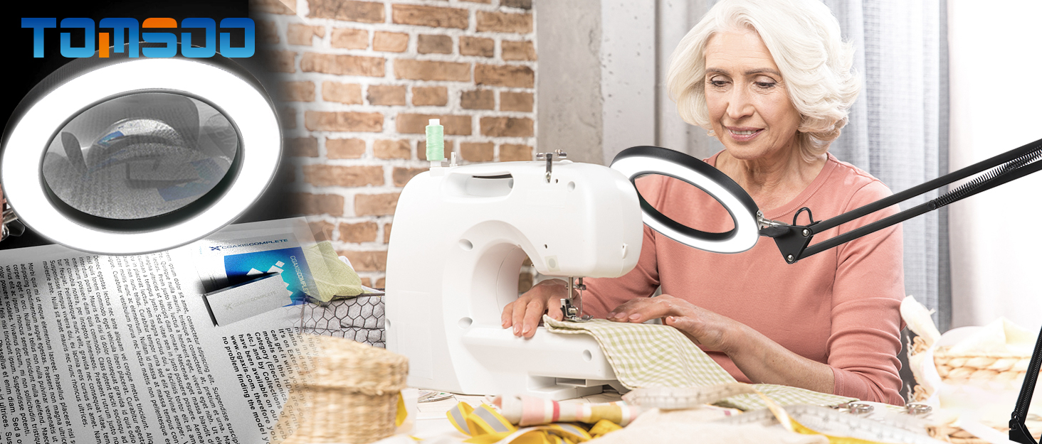 Magnifying Desk Lamp