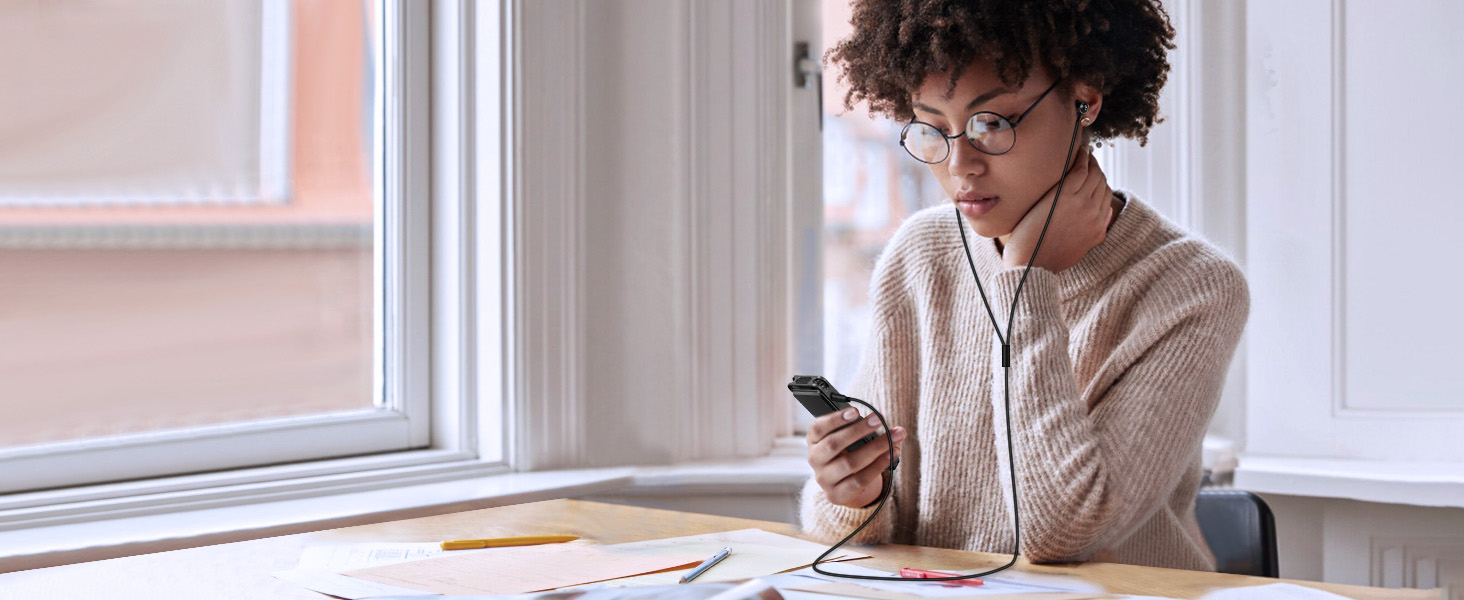 voice recorder with playback