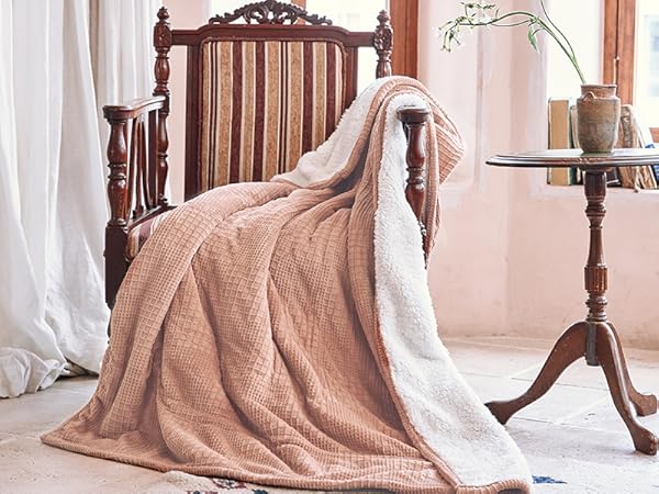 Fog rose heated blanket