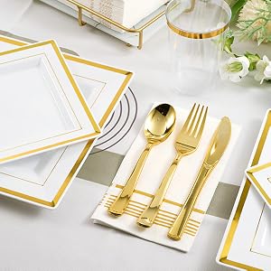 paper napkins