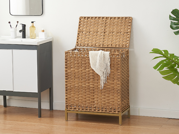 Laundry Hamper with Lid 112 L Handwoven Rattan Wicker Laundry Basket