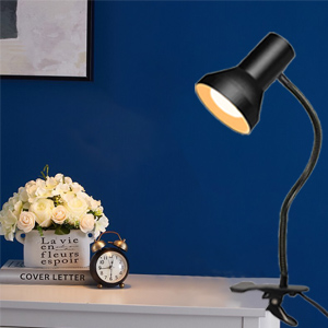 desk lamp