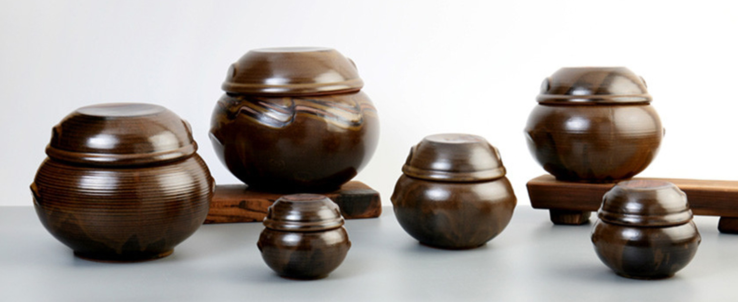 clay jar food storage container coffee bean canister kimchi jar