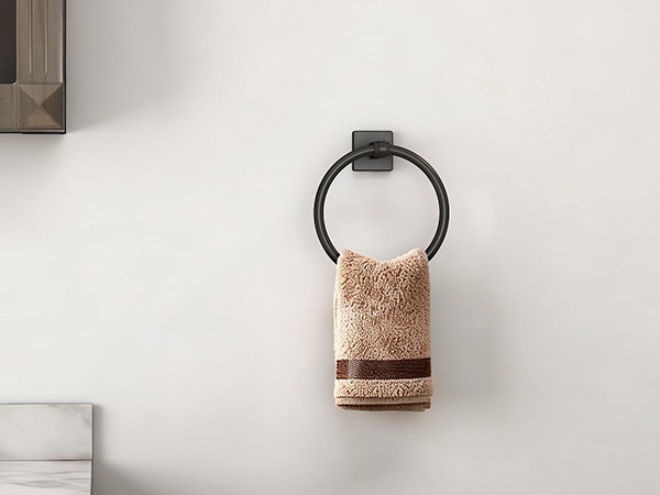 bathroom hardware set