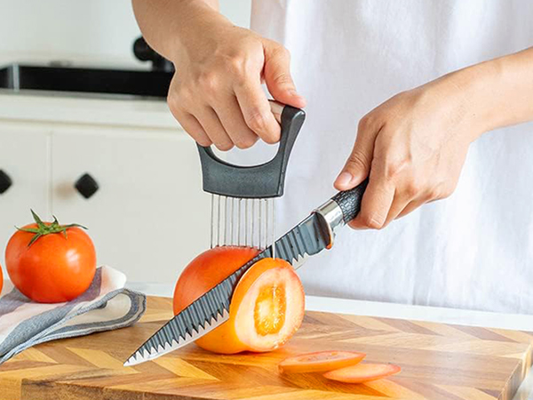 Vegetable Cutter for Tomatoes