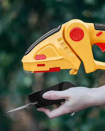 Hedge Trimmer &amp; Grass Shear