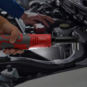 Extended Cordless Ratchet Wrench
