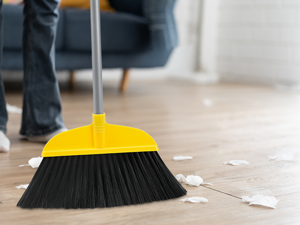 broom