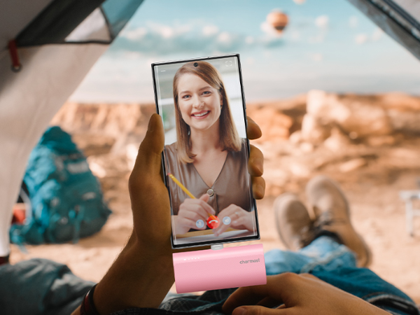 Small portable charger for iphone 15 16