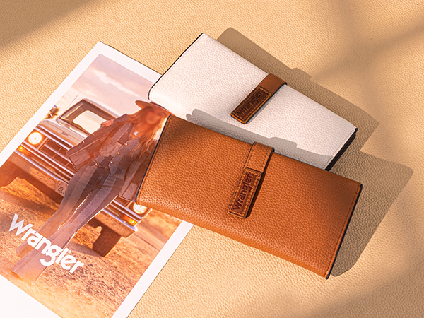 slim wallet