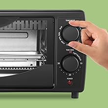 4-slice toaster oven