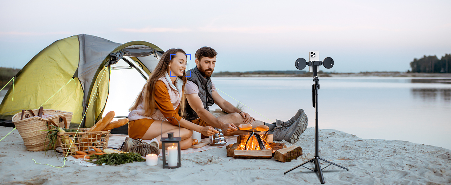 Face tracking tripod