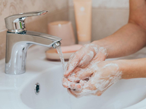 automatic soap dispenser touchless