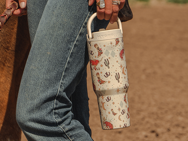 western themed stainless steel reusable 32oz water bottle