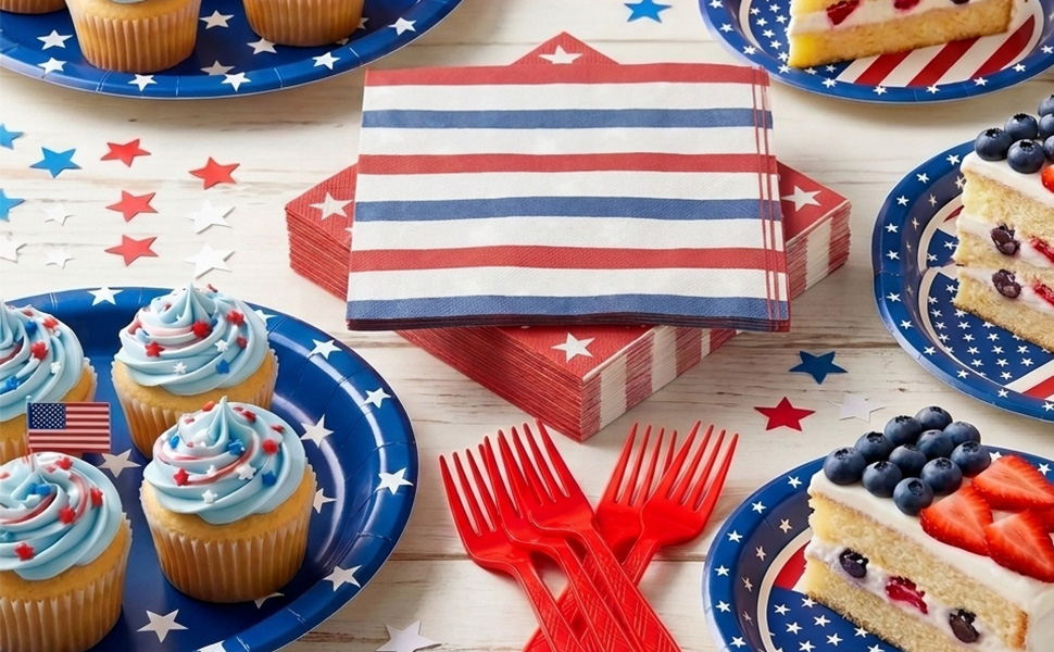 July 4 plates and napkins set