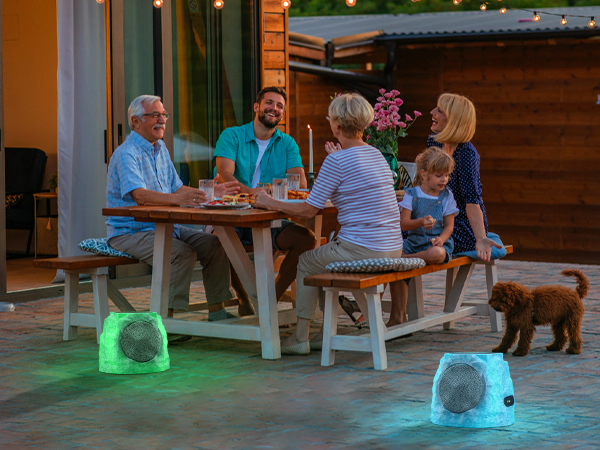 outdoor bluetooth speakers