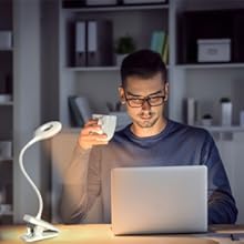 clip on reading light