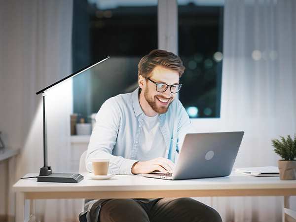 Desk_Lamp_for_Working