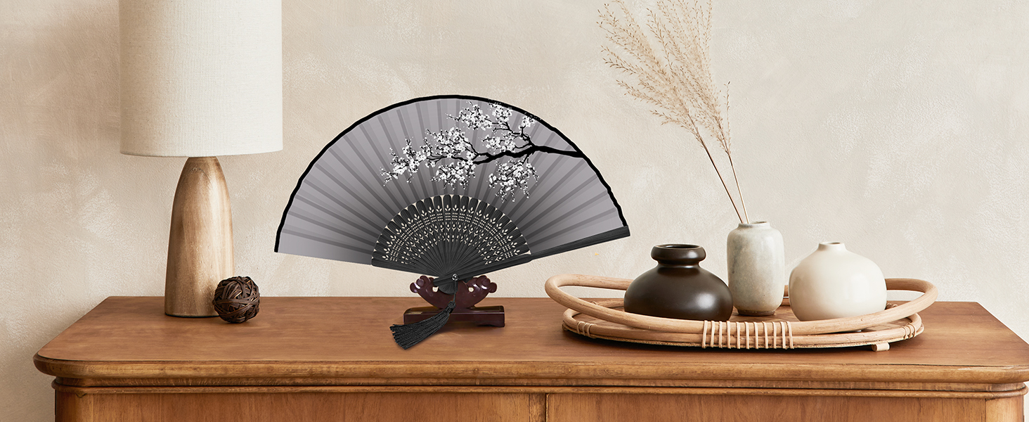 folding fan