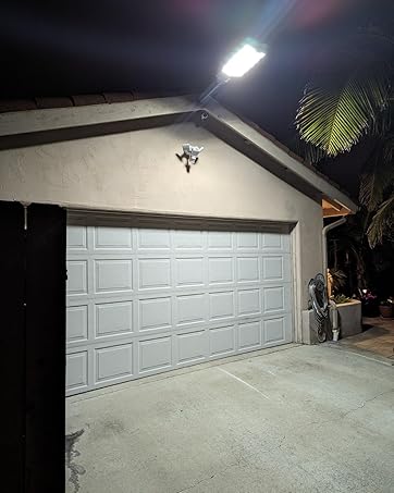 solar street light