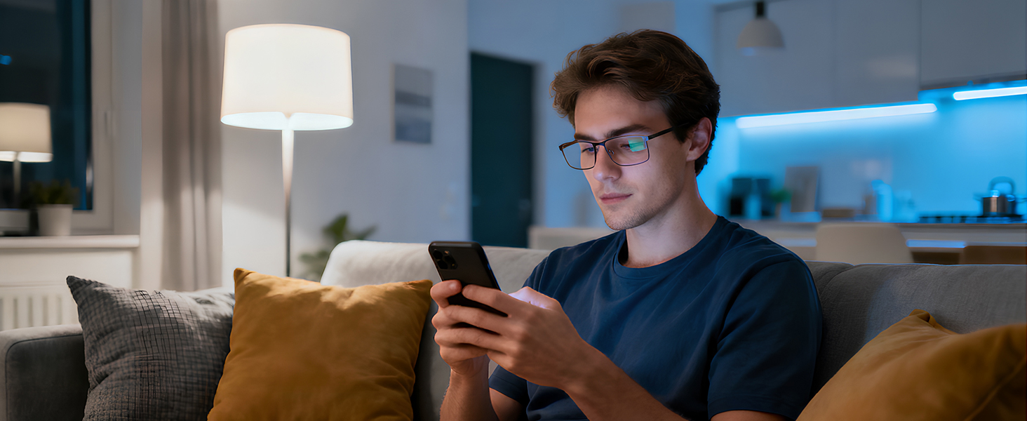 Browsing mobile phone screens at home