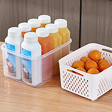 Refrigerator fresh storage box