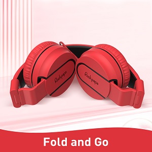 red headphones
