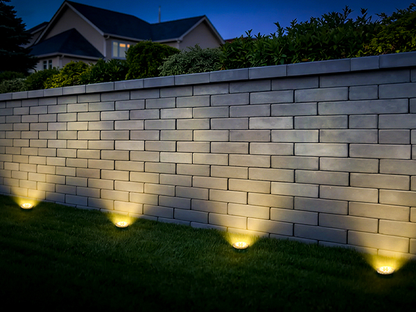 solar fence lights