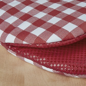 silicone oven mitts, heat resistant oven mitts, blue checkered oven mitts, blue oven mitts,