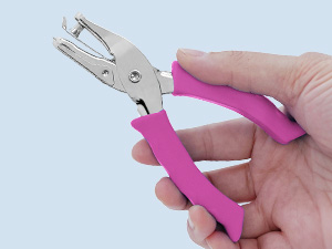 1/4 hole puncher